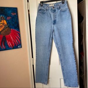 Thrifted and Vintage Jeans - Jones Wear Sport